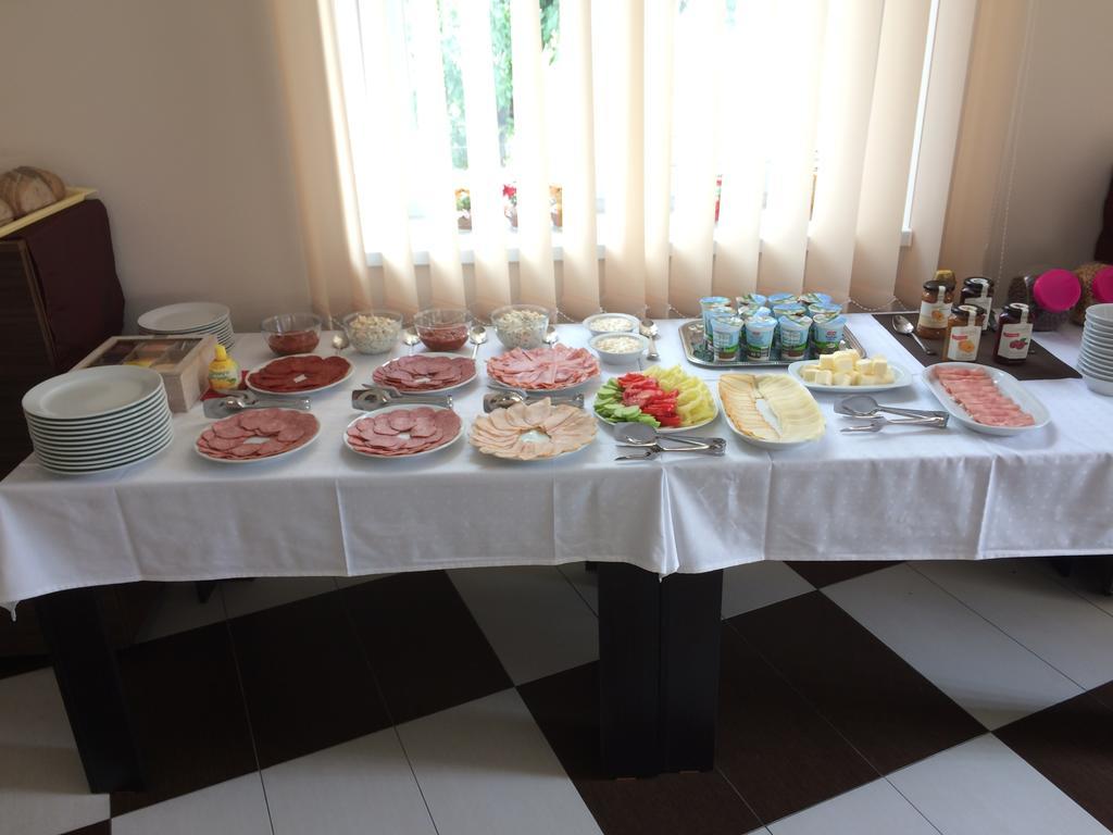 Granatalma Vendeghaz Hotel Fehérvárcsurgó Exterior foto