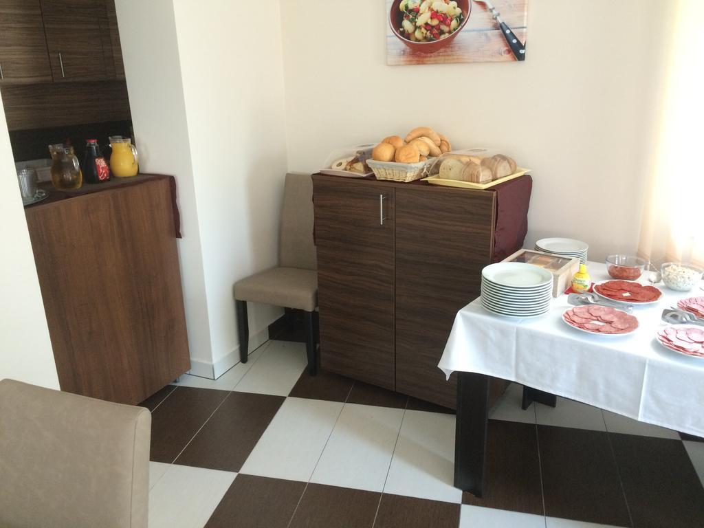 Granatalma Vendeghaz Hotel Fehérvárcsurgó Exterior foto