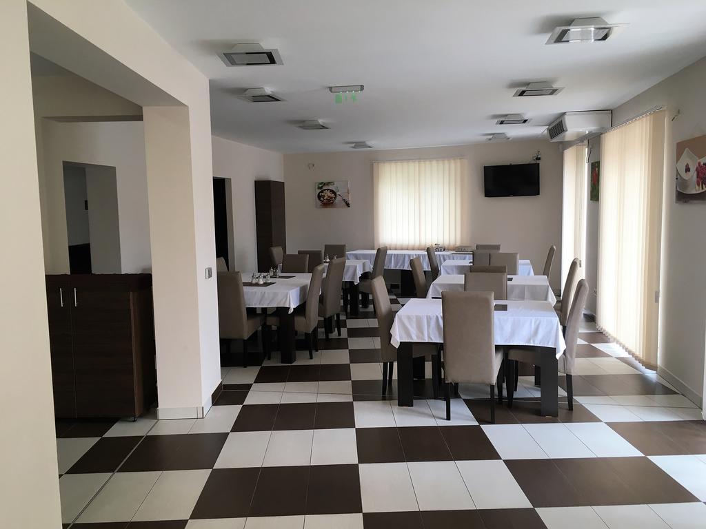 Granatalma Vendeghaz Hotel Fehérvárcsurgó Exterior foto